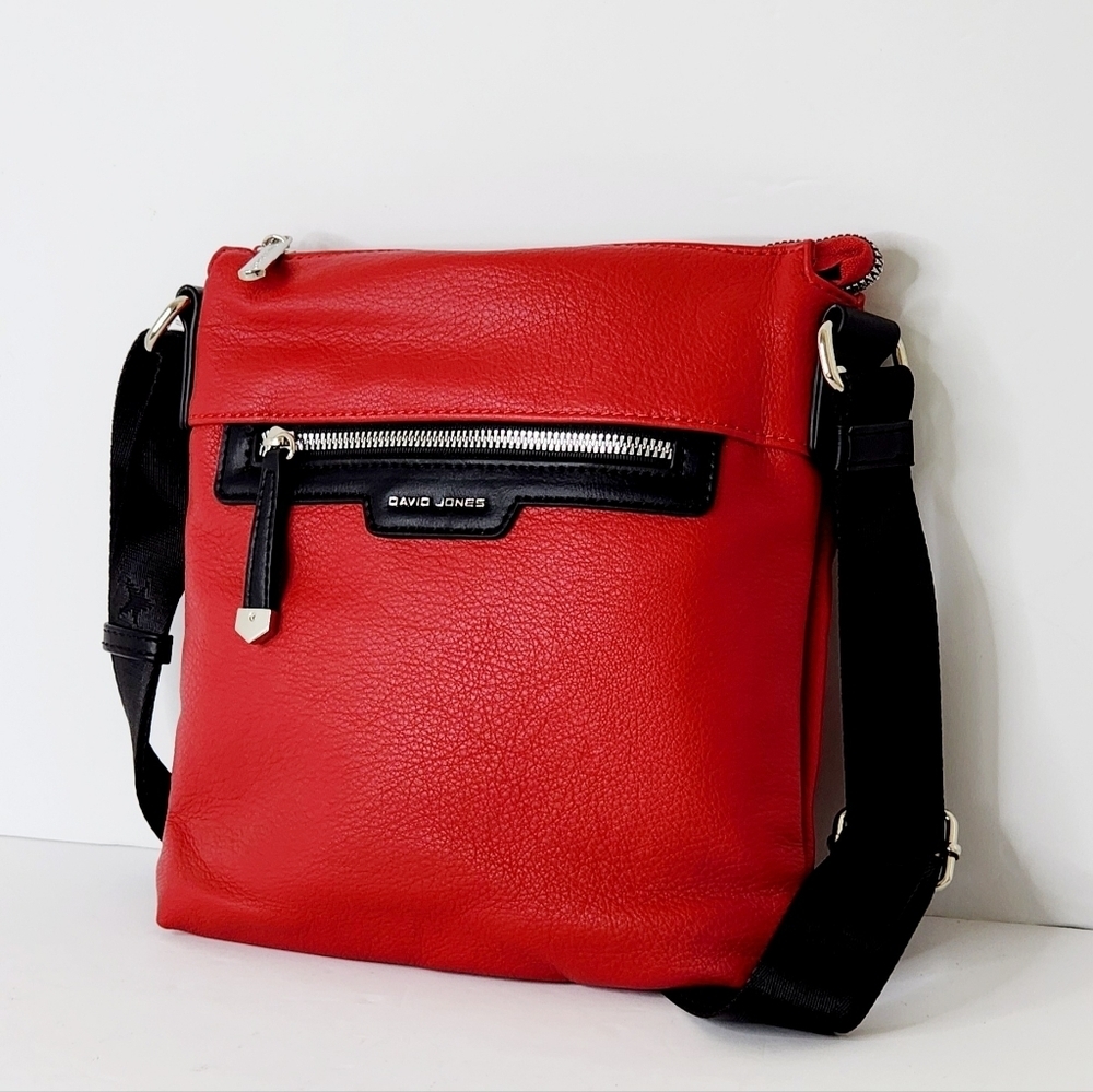 David Jones Women's Leather Red Messenger Crossbody Bag